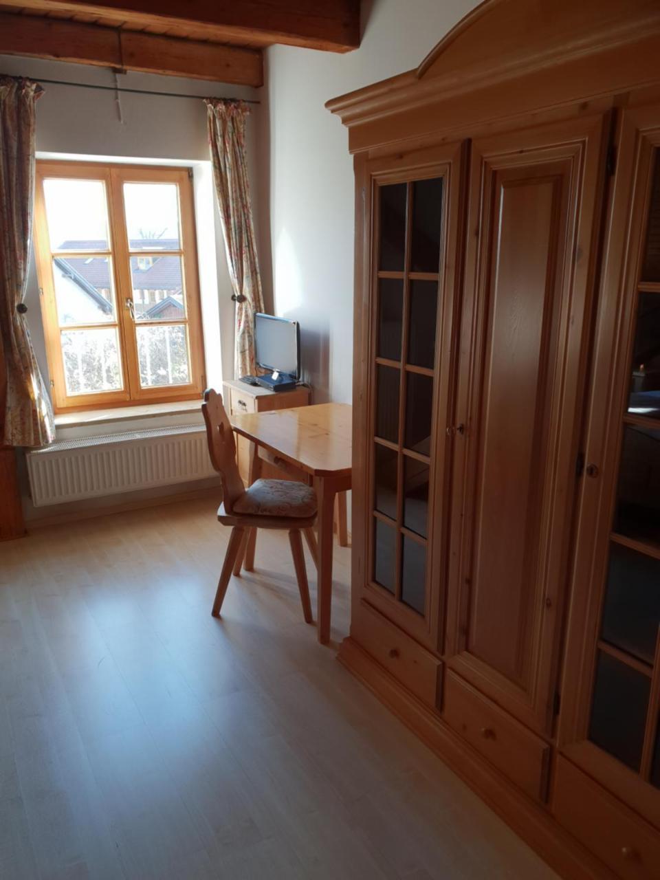 Landgasthof Bock Hotel Gauting Zewnętrze zdjęcie